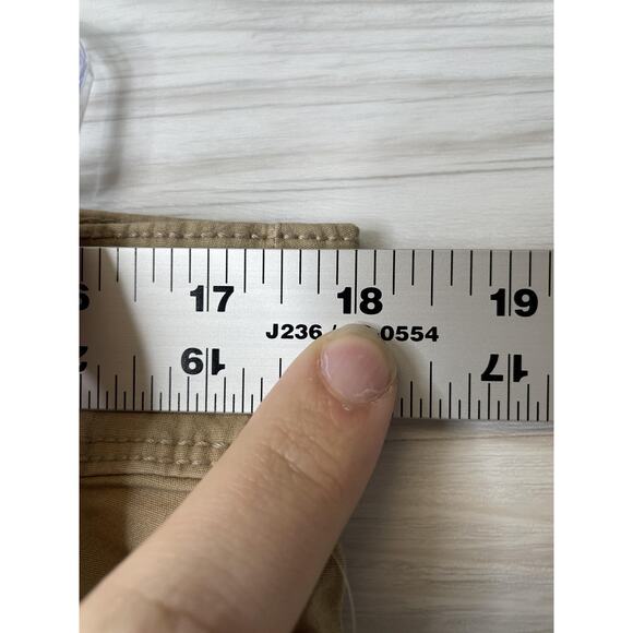 Faded Glory Capri Pants Womens 14 Khaki Cargo Stretch Pockets Zip Fly Casual - Picture 4 of 12